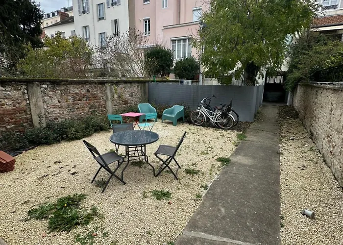 Opale 1 Apartman Vichy